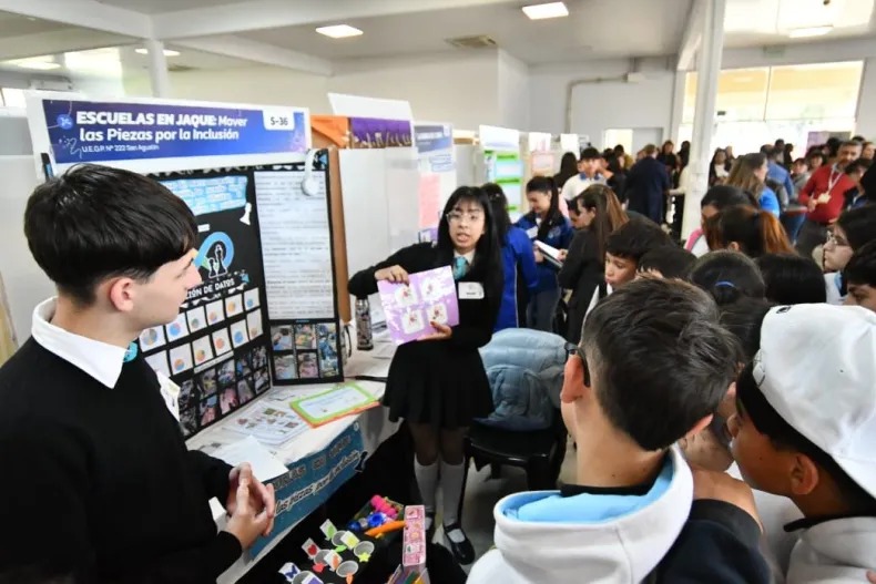 Con más de 500 participantes, se realizó la Feria de Ciencias Provincial en Resistencia 