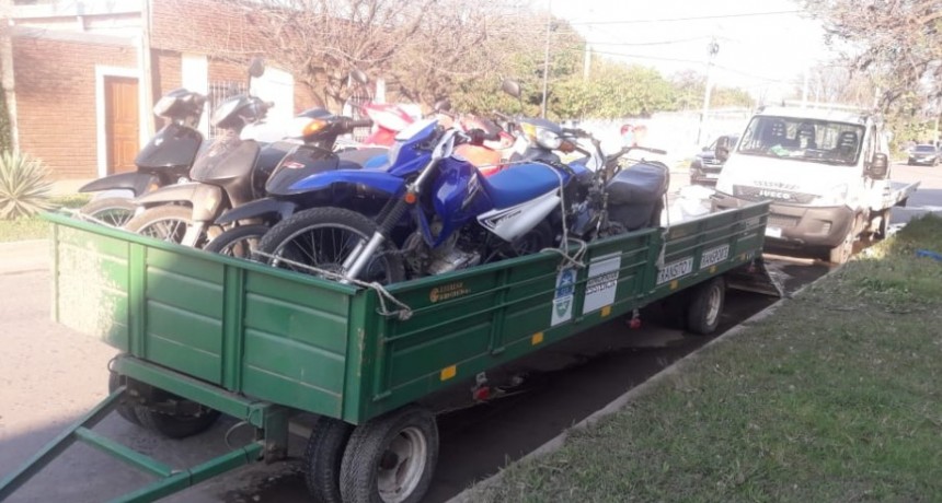 Control de motovehículos en Irigoyen y calle 13 con 52 actas de infracción y 22 secuestros.