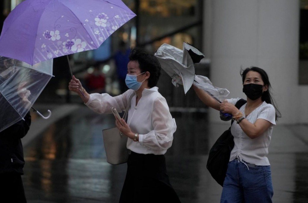 Más de 700.000 personas fueron evacuadas en China debido a un Tifón