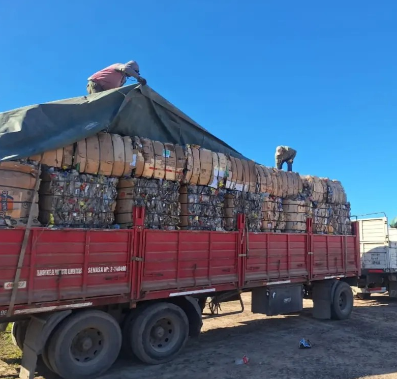 Pcia de la Plaza: la municipalidad vendió más de 11.000 kilos de materiales reciclados