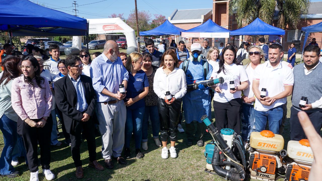 En La Toma: Barranqueras inició una campaña de trampas para mosquitos contra el dengue