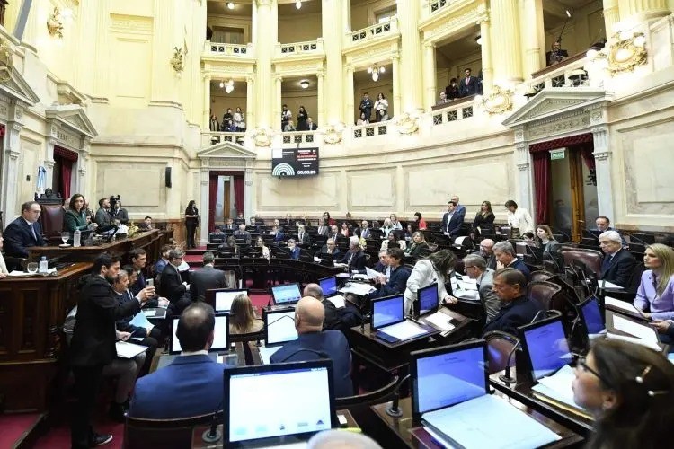 Libertarios van por la aprobación de la Boleta Única en el Senado en busca de una victoria en el Congreso