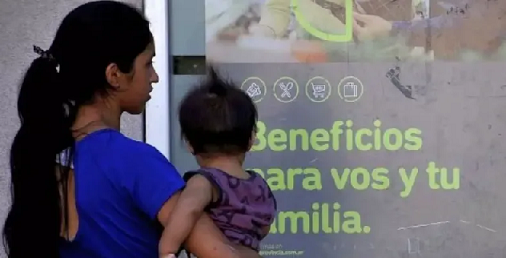 Atención AUH de Anses: un grupo no cobra la Tarjeta Alimentar en septiembre