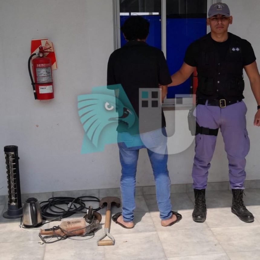 Lo encontraron vendiendo elementos denunciados como robados   