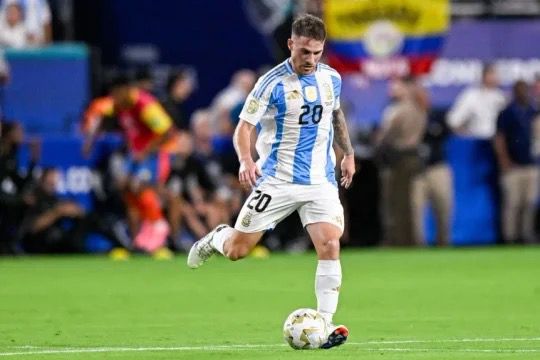 ¿Mac Allister se pierde el partido ante Chile?