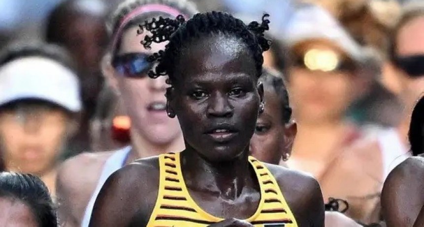 Conmoción en el deporte: murió la atleta que fue quemada por su novio