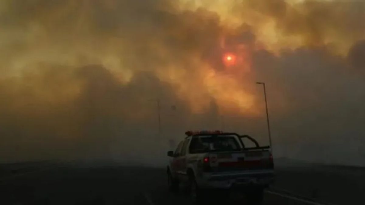Consejos para una conducción segura ante la presencia de humo en el camino