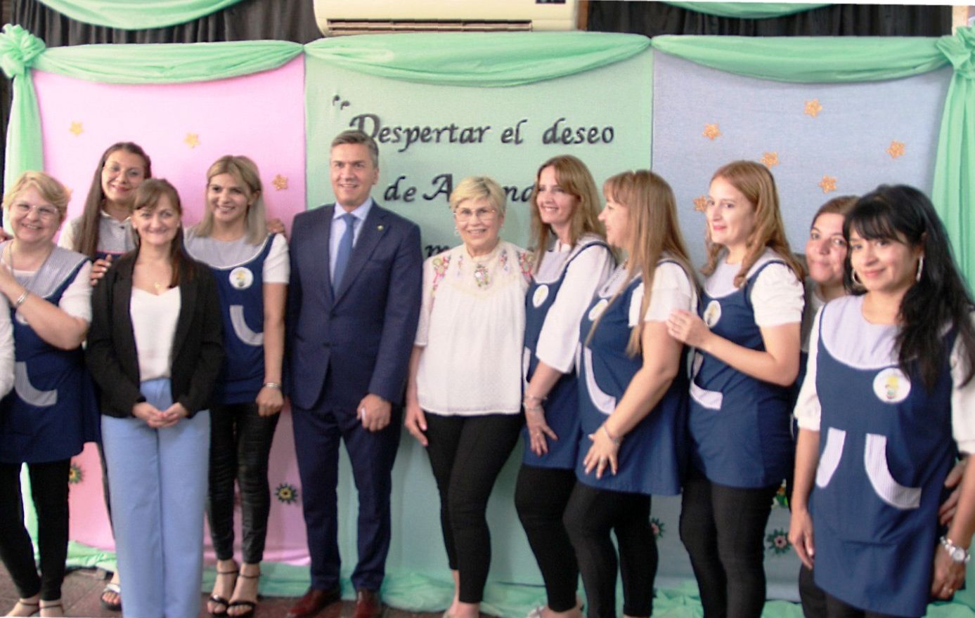 El mensaje de la ministra Naidenoff por el Día del Maestro