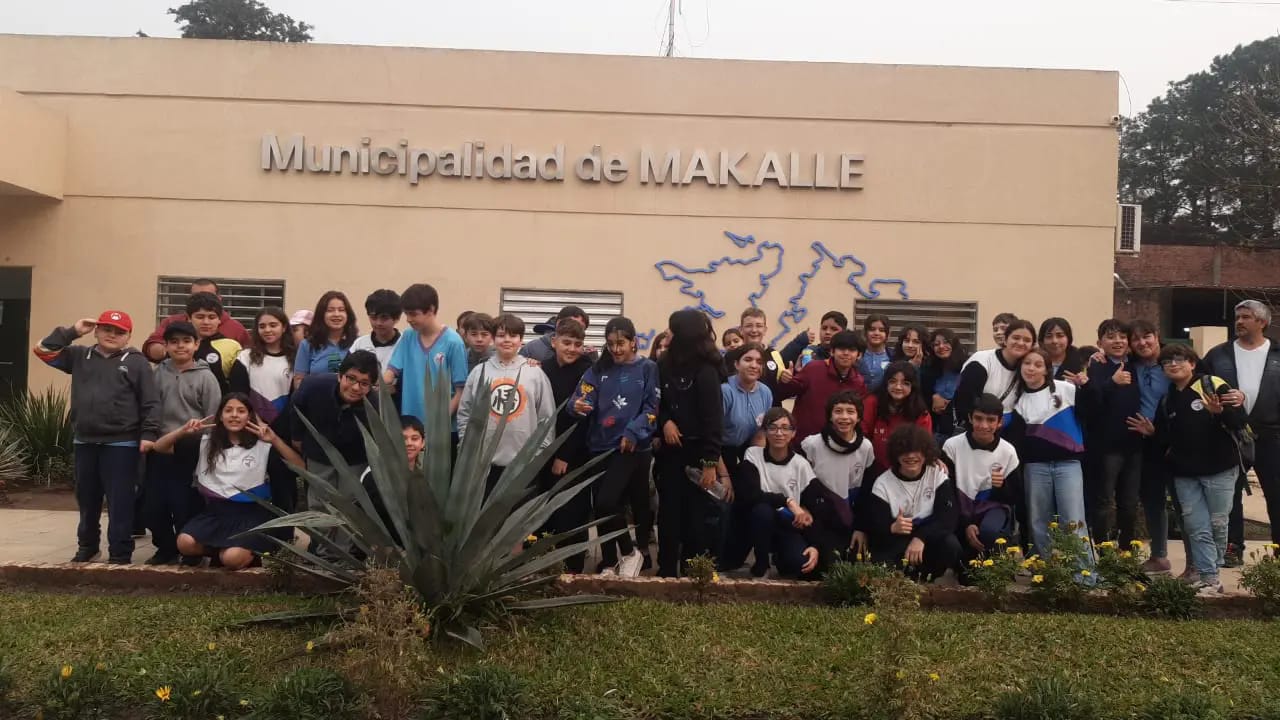 El municipio de Makallé continúa con las visitas de estudiantes