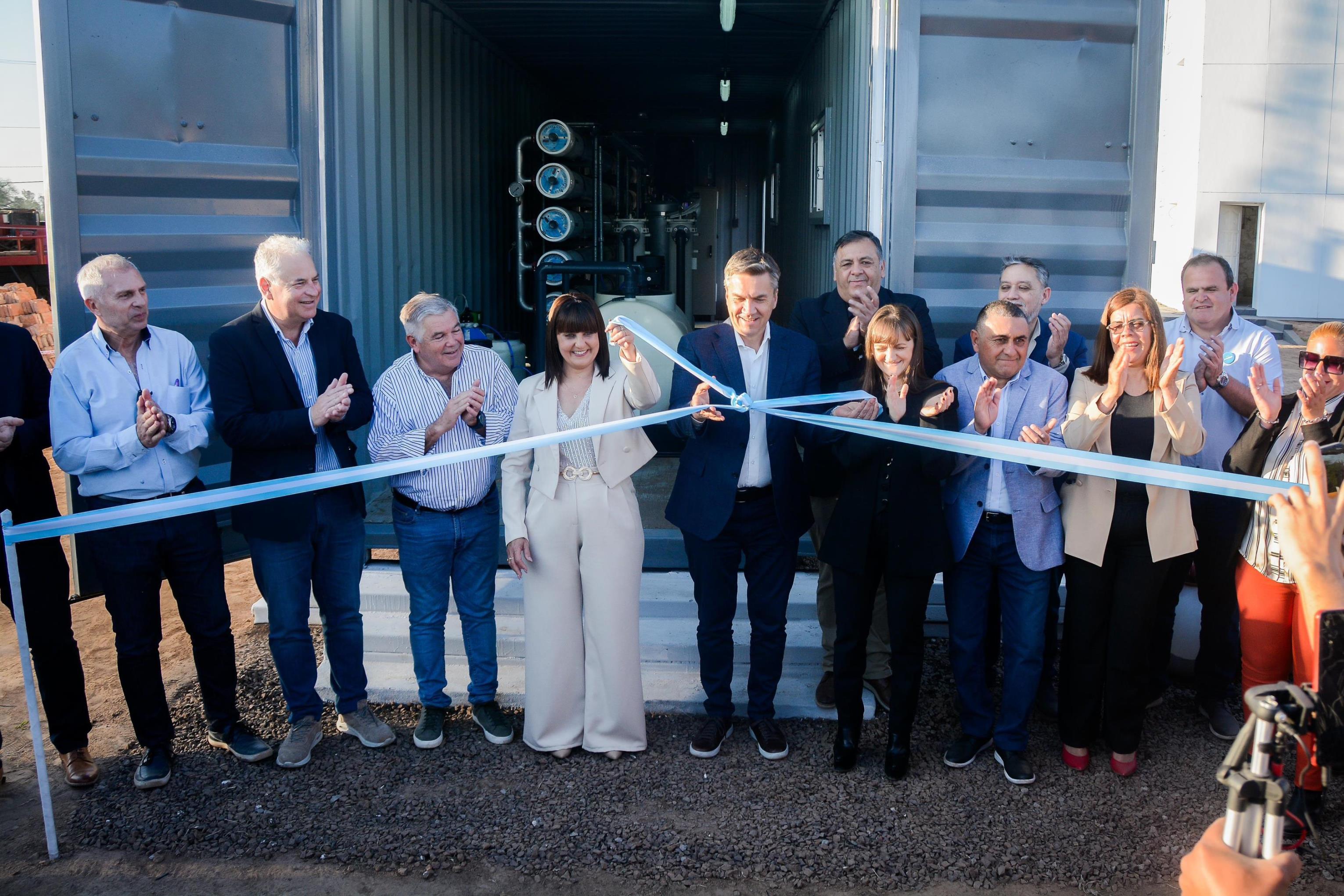 El gobernador Zdero inauguró múltiples obras en Pampa Almirón