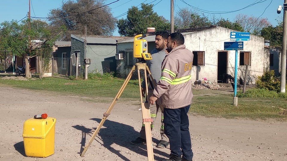El municipio de Cote Lai avanza con estudios de factibilidad para pavimento urbano