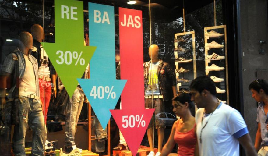 Otra señal de crisis: la venta de indumentaria cayó 11%
