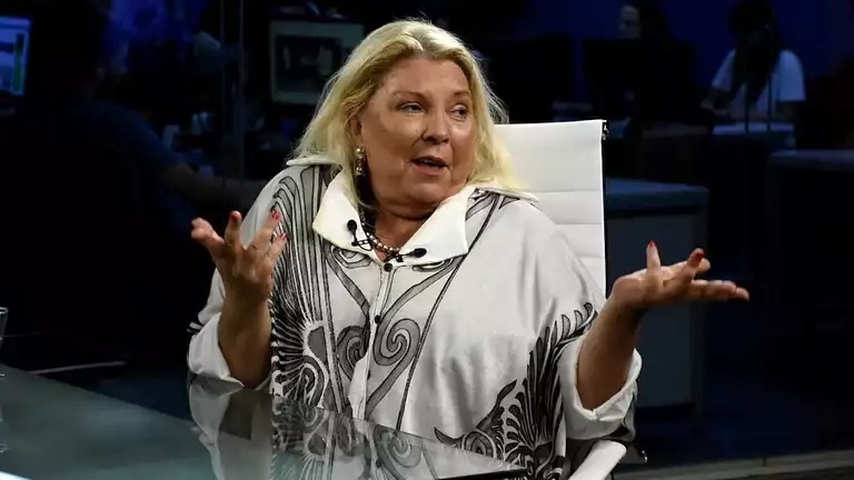 Carrió sorprende: “Estoy de novia con un hombre de 95 años que está un poco perdido”