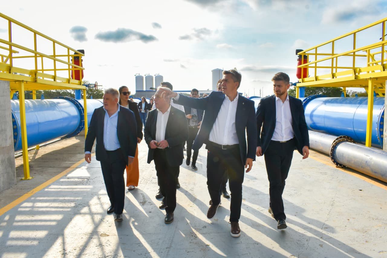 Sin costos para la Provincia, se firmó el acta para concluir la obra del Segundo Acueducto