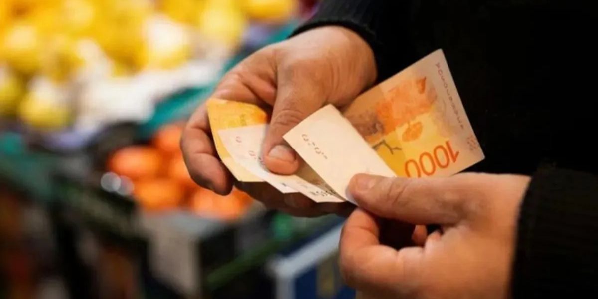 Para no ser pobre, se necesita más de un millón de pesos, según el Indec