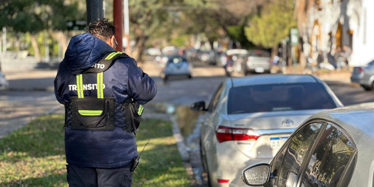 Resistencia implementa ordenamiento vehicular en escuelas de la ciudad