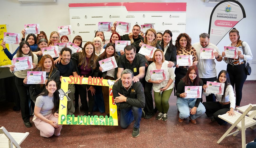 El Municipio de Barranqueras acompañó un curso de Peluquería Profesional