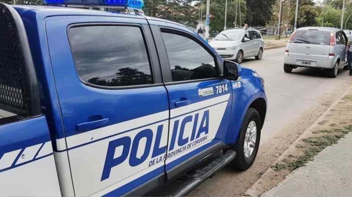 Córdoba: un aspirante a policía está grave luego de haber sido apuñalado por su padrastro