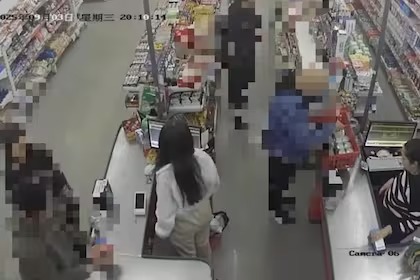 Cajeras de supermercado daban sus propios alias para cobrarles a los clientes: “recaudaron” 7 palitos