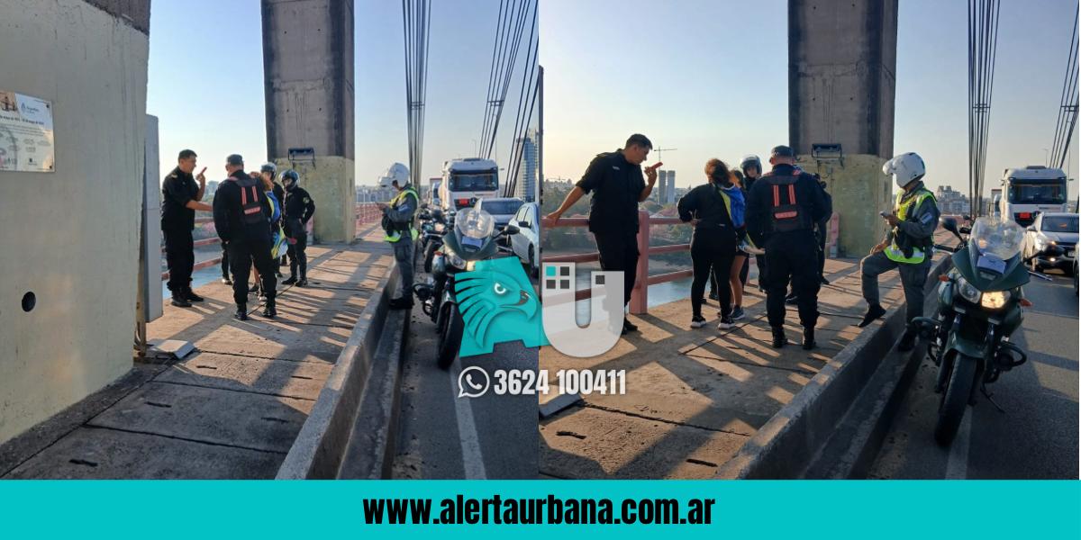 Lo vieron por las cámaras y evitaron que se arroje del puente