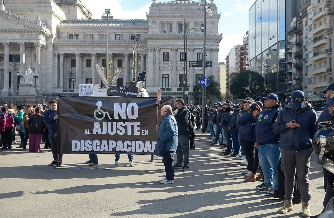 Emergencia en discapacidad: El Gobierno promulgó la ley pero dice que no hay plata para ejecutarla