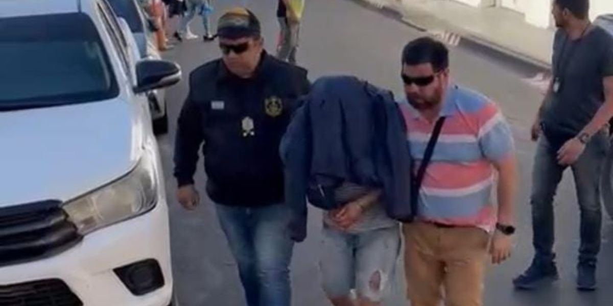 Detuvieron al prófugo por el homicidio en Mil Viviendas: Apuñaló y mató a su hermano en Corrientes