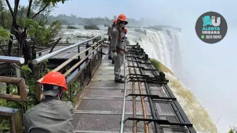 Finde XL: Cerraron acceso a la Garganta del Diablo de las Cataratas por inusual creciente del río Iguazú