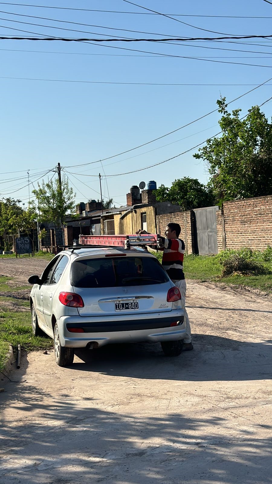 Barranqueras: se electrocutó cuando instalaba cables de fibra óptica