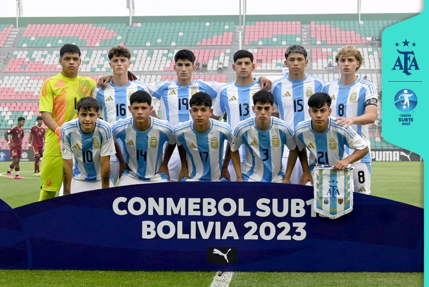 Con un golazo de una joya de River, la Selección Argentina Sub-15 eliminó a Brasil del Sudamericano