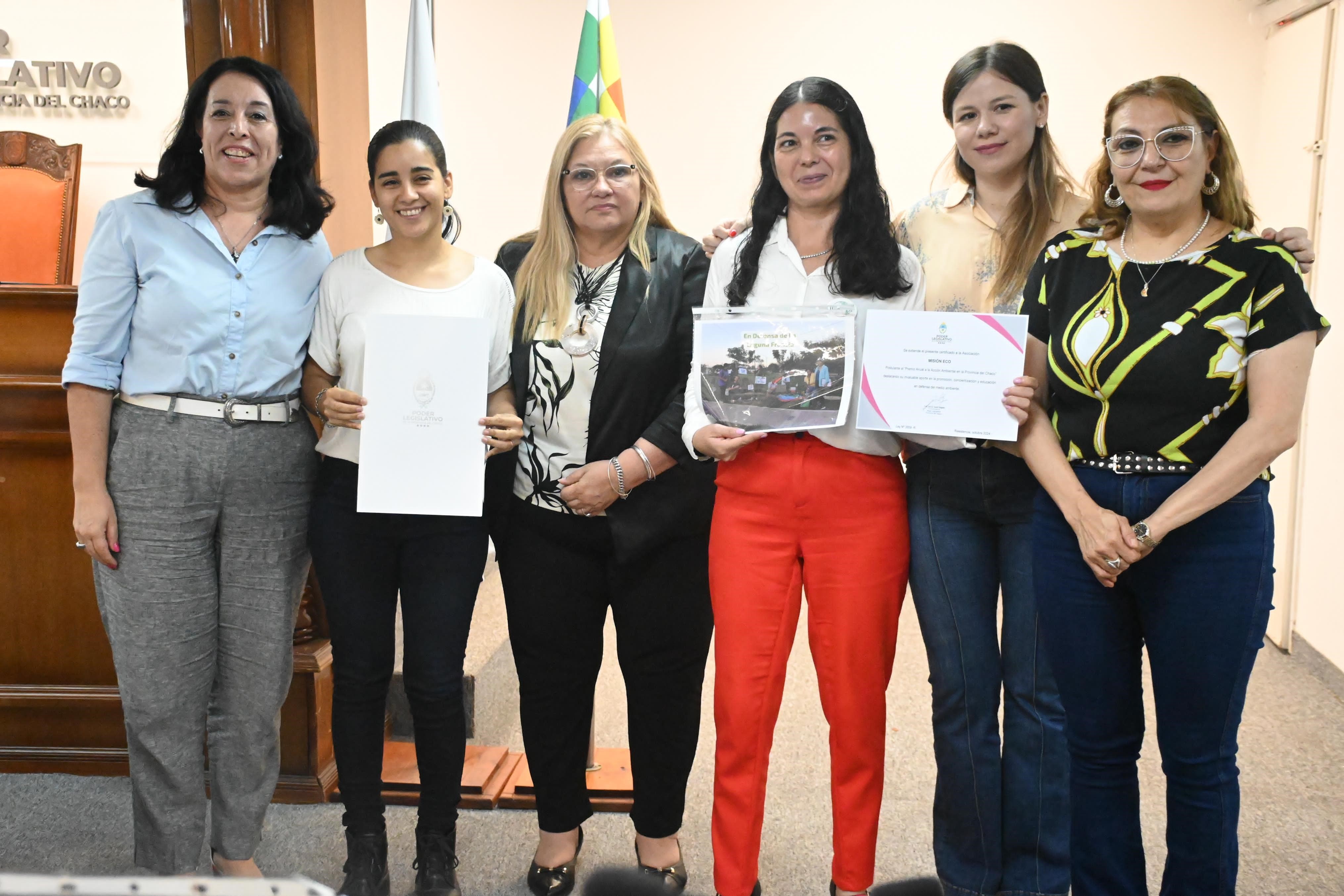 La Legislatura reconoció el trabajo de veterinarios con el premio a la Acción Ambiental