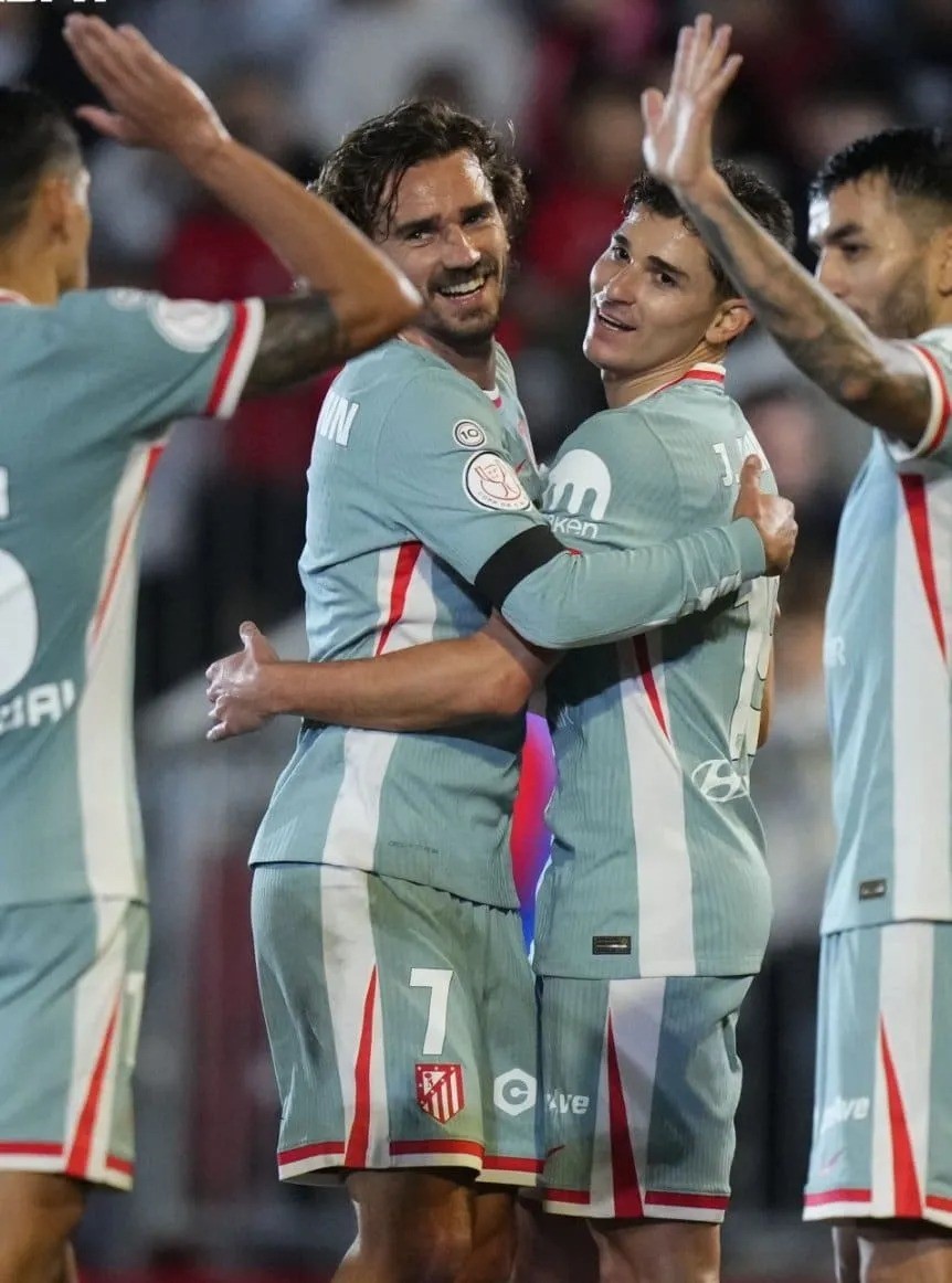 Dos goles de Julián Álvarez para salvar al Atlético Madrid de un papelón