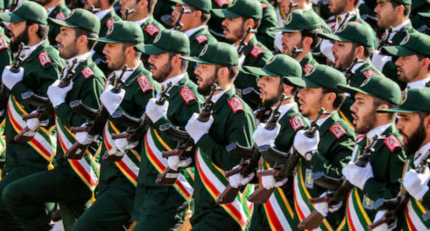 Irán se anticipa a una ofensiva de Israel y amenaza con bombardear instalaciones energéticas