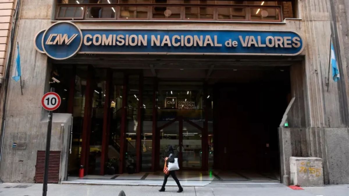 El Gobierno habilitó a adolescentes a invertir en el mercado de valores