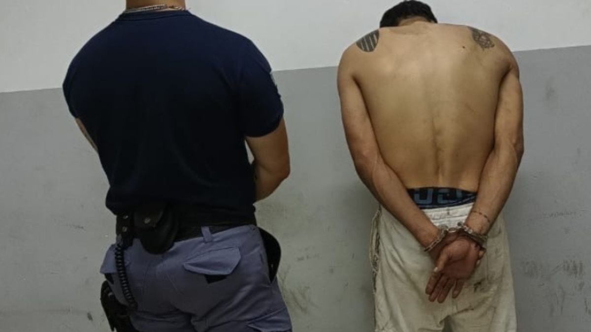 Efectuó disparos con una tumbera hacia una vivienda y fue detenido