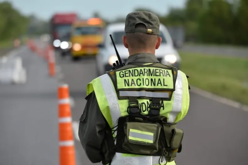 Rescatan en una ruta chaqueña a adolescente paraguaya que sería víctima de trata