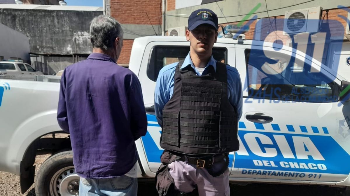 Se paseaba por la ciudad exhibiendo obscenidades en la vía pública: quedó detenido 