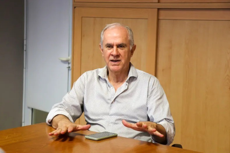   Último cómodo: Nikisch es el intendente con la peor imagen de todas las capitales