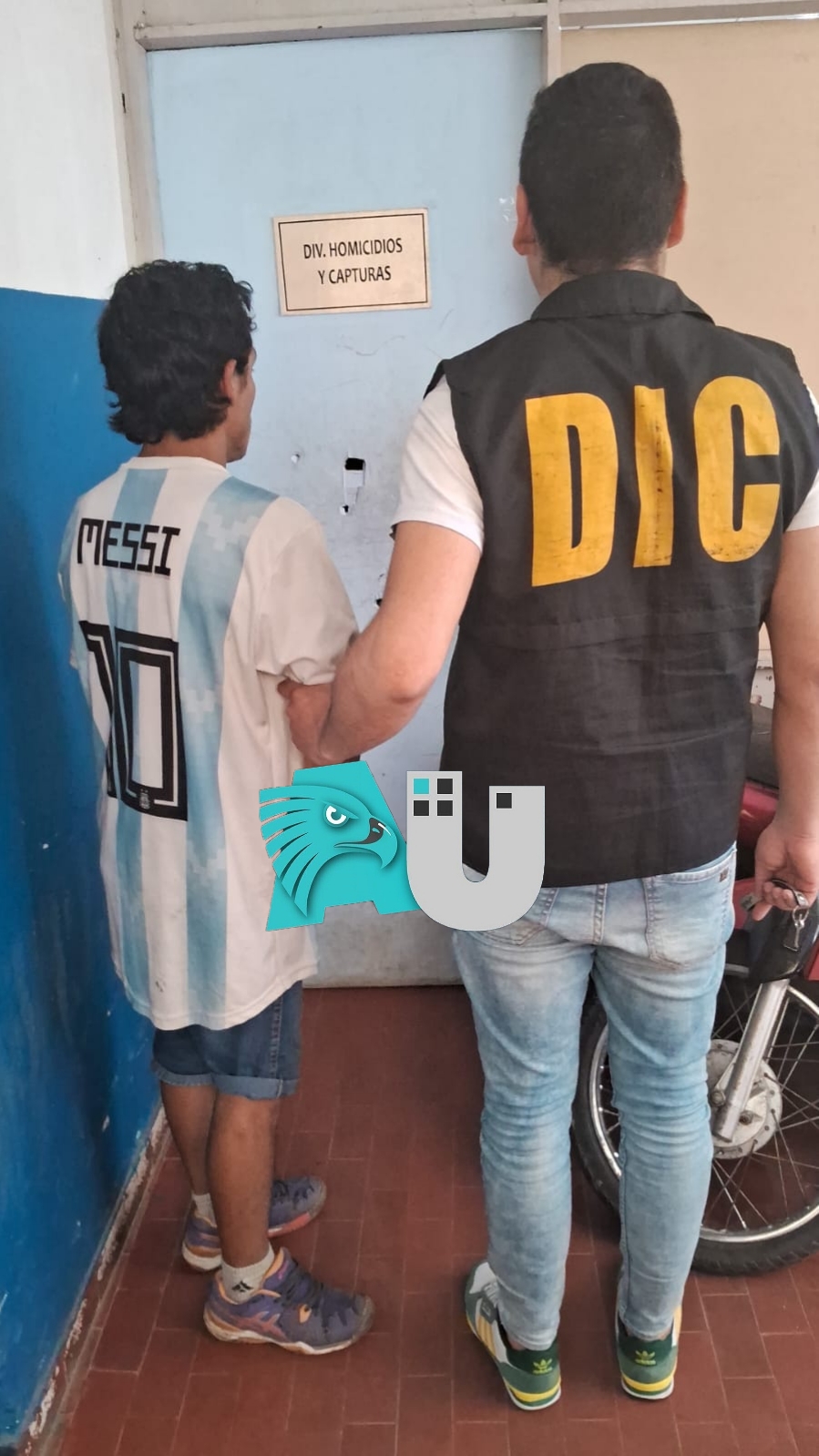 Tres Isletas: Rompió una botella y la uso como arma