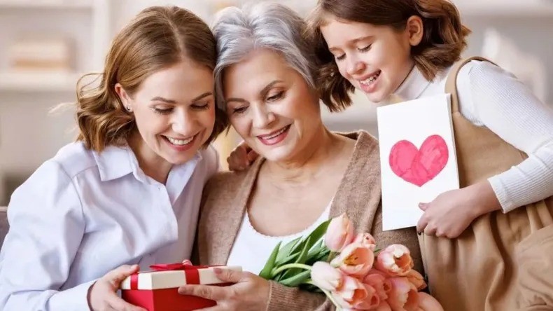 Orígenes y porqué se celebra el Día de la Madre este domingo