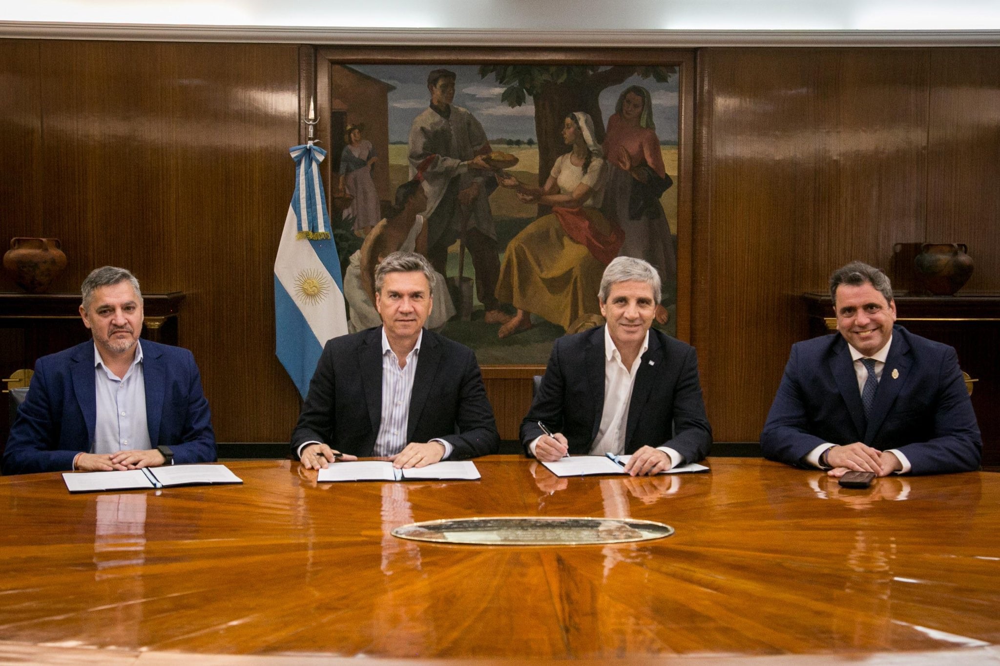 Zdero anunció que la Nación girará $ 40.000 millones para cubrir el déficit del Insssep