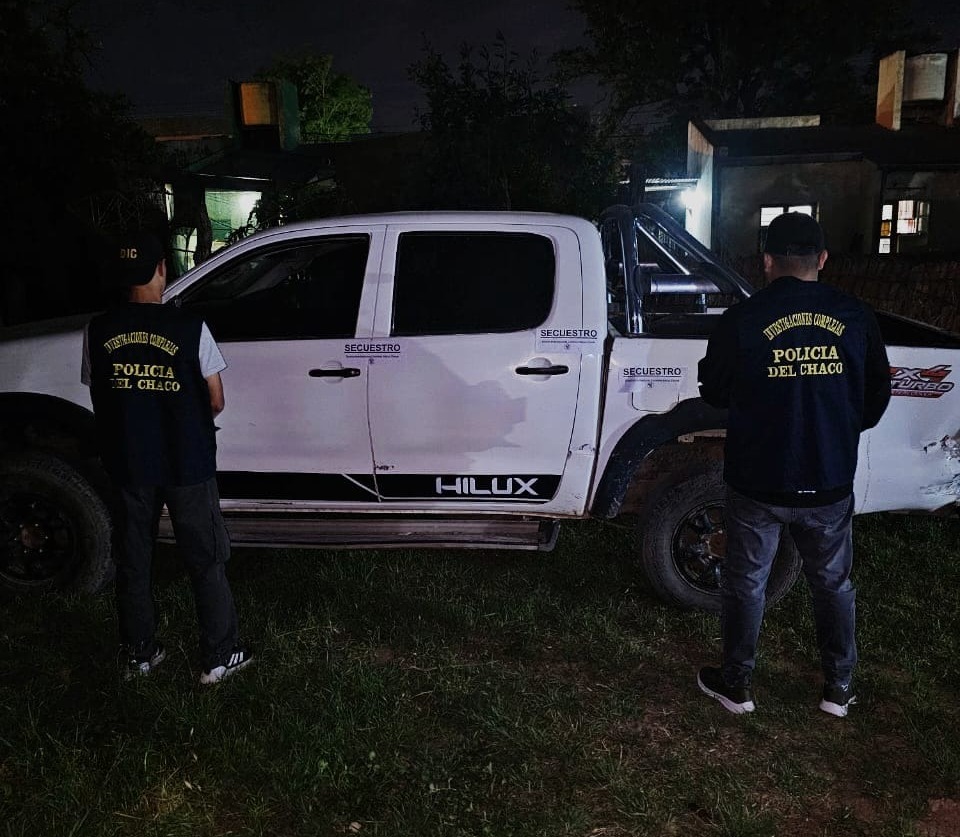 Incautan en Charata camioneta con pedido de secuestro: la habían dejado abandonada en una Shell