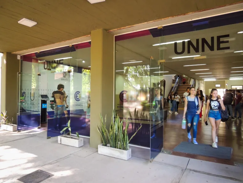 UNNE abre inscripciones 100% virtuales: fechas y requisitos