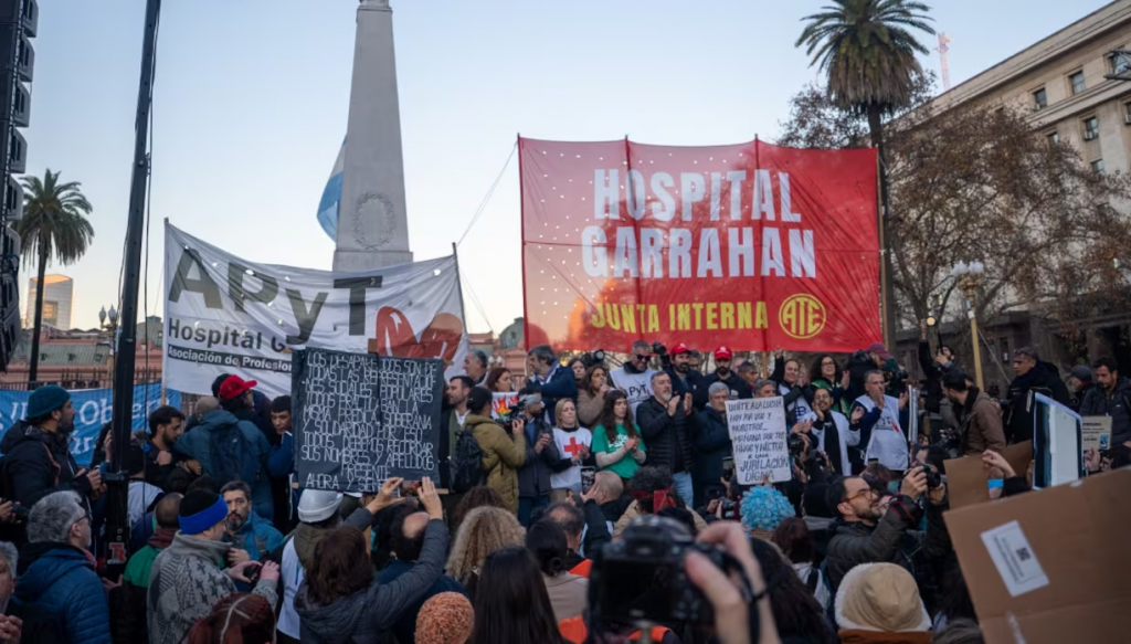 Trabajadores del Garrahan vuelven a parar por la ley de emergencia pediátrica
