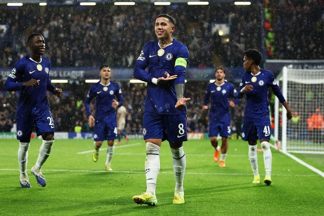 Gol de Enzo Fernández en la victoria de Chelsea por la Champions League
