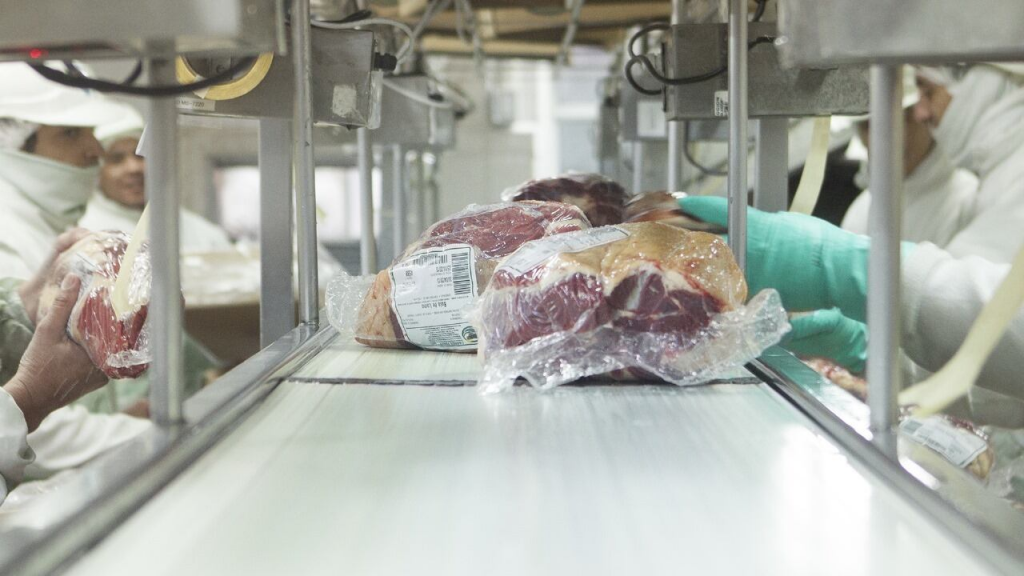 Trump negocia ampliar las importaciones de carne vacuna argentina
