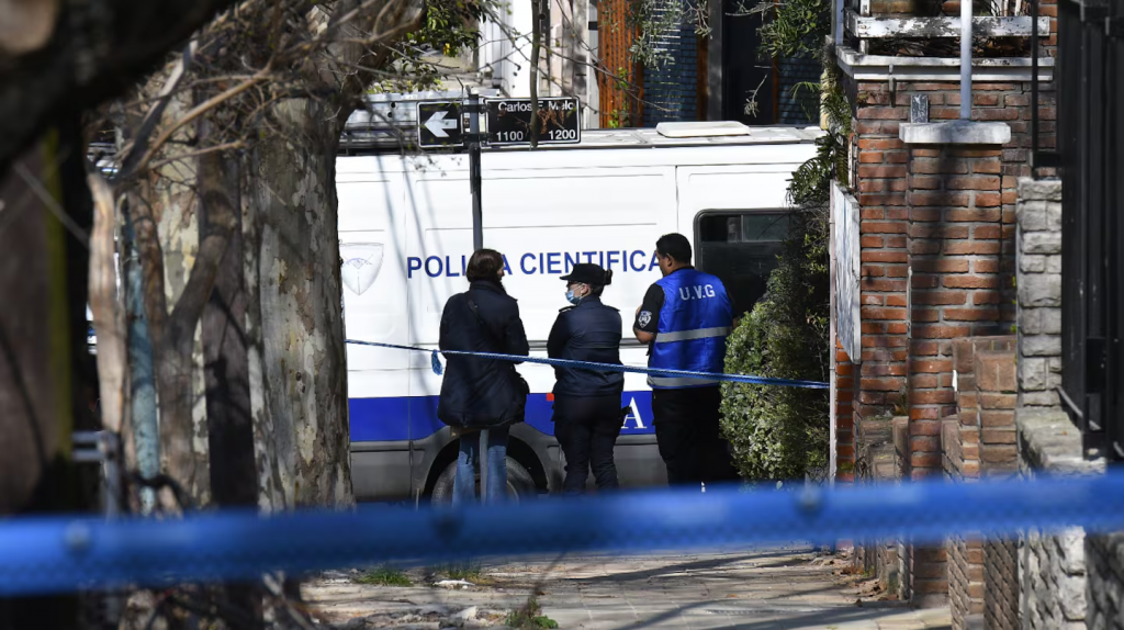 Un gendarme mató a un adolescente que intentó robarle la moto con un arma de juguete