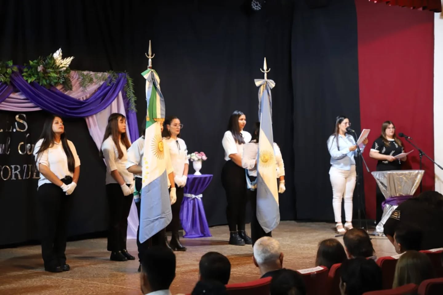 El municipio de Corzuela celebró el acto de colación del IES Miguel Neme