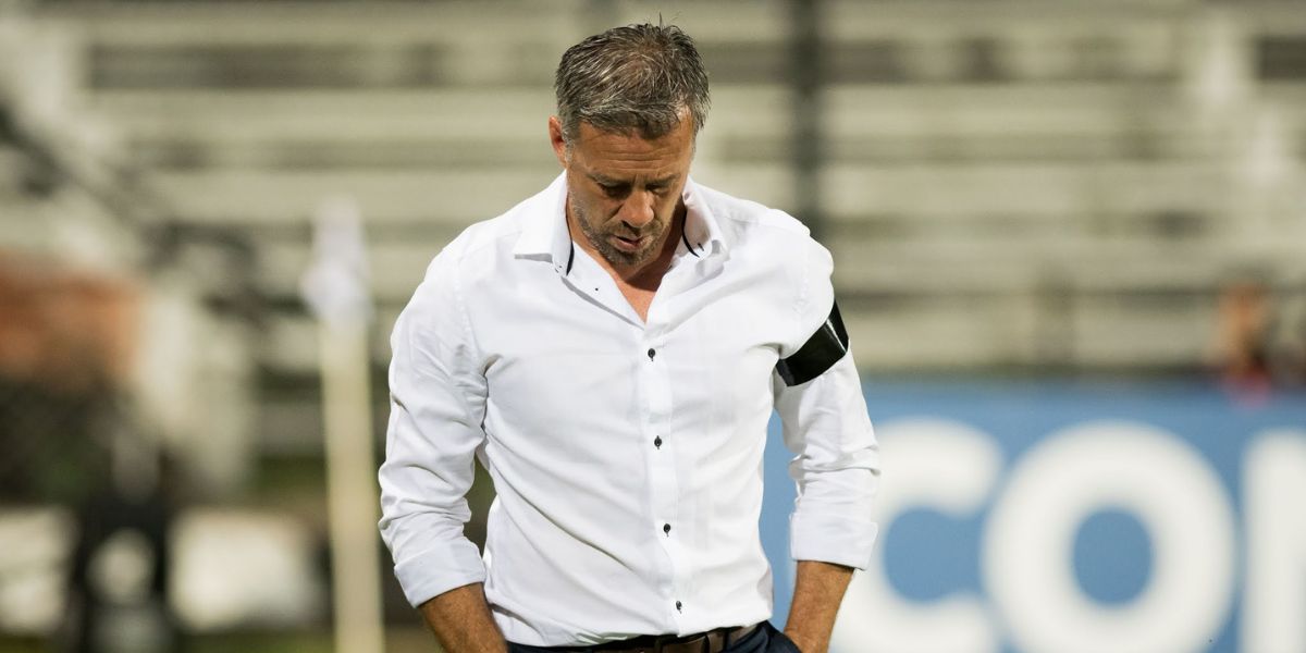 Pusineri dejó de ser el entrenador de Atlético Tucumán