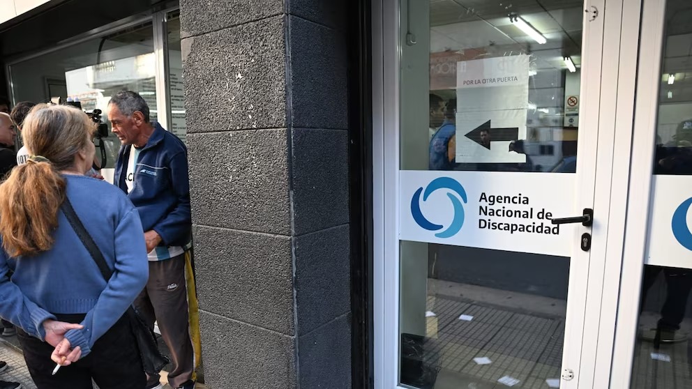 Afirman que el proyecto del Presupuesto estima la eliminación de 155.000 pensiones por invalidez