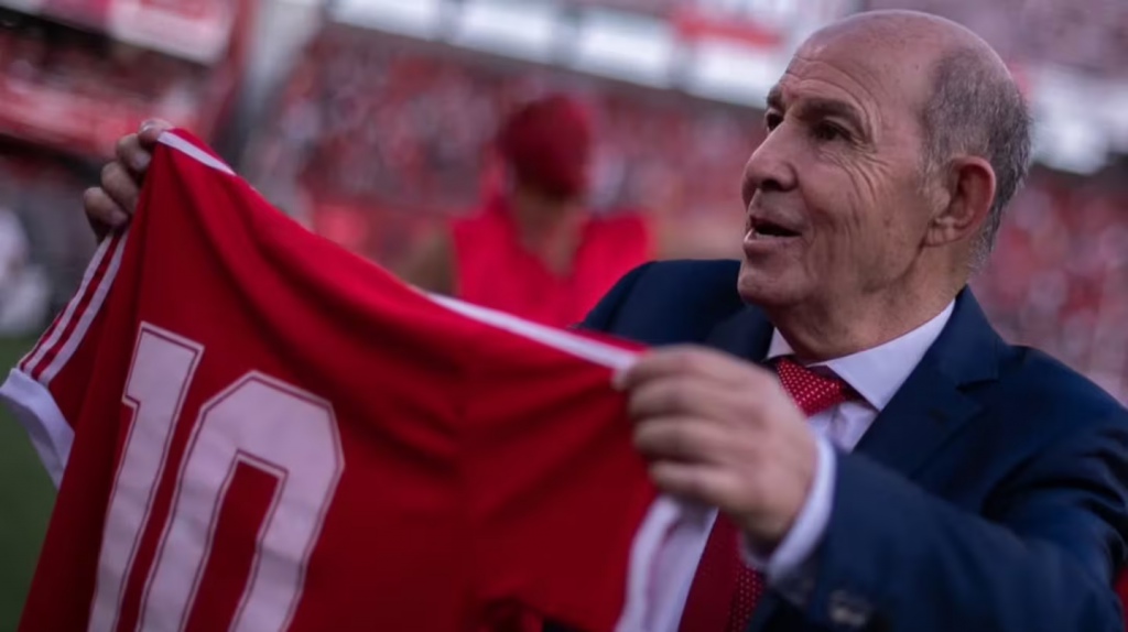 La contundente crítica de Ricardo Bochini a Racing en la previa del partido ante Flamengo: “No tiene fútbol”